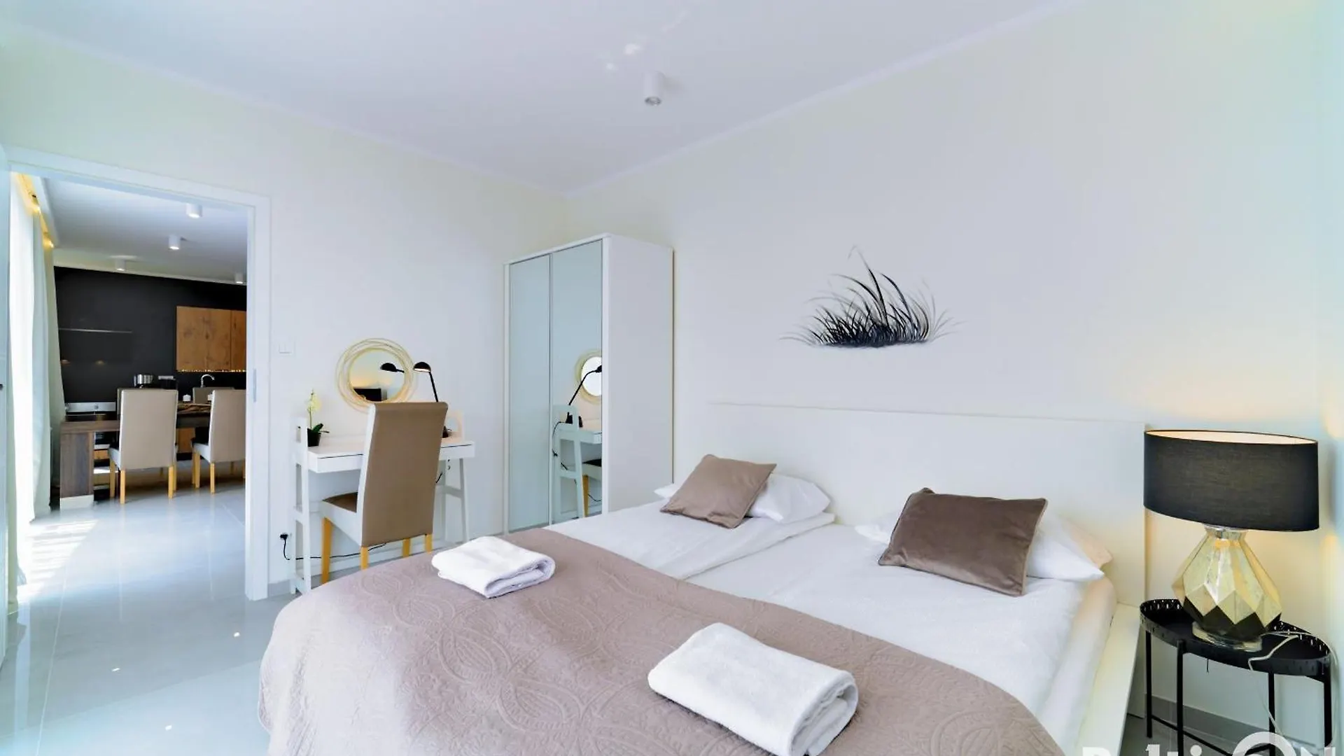 Aparthotel Apartamenty Balticon Westin House -Luksusowy 70M2 , Basen Pool, Sauna, Parking Inklusive